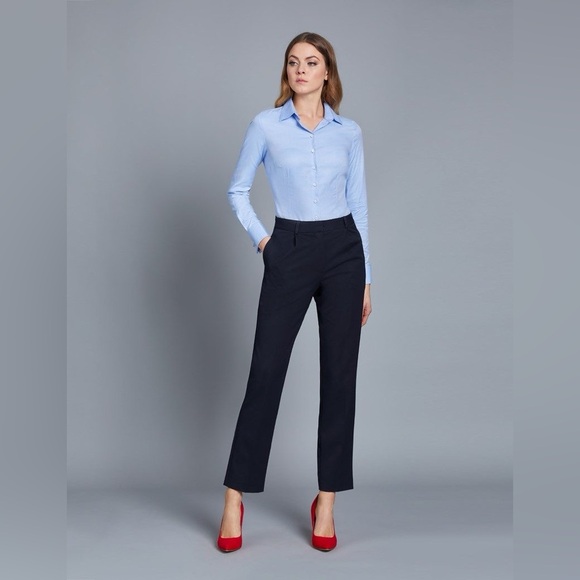 GAP Light Blue Button-Up Shirt - Picture 5 of 10